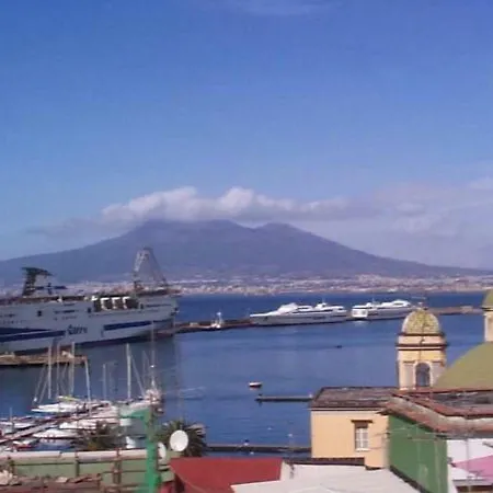 Yacht 3*